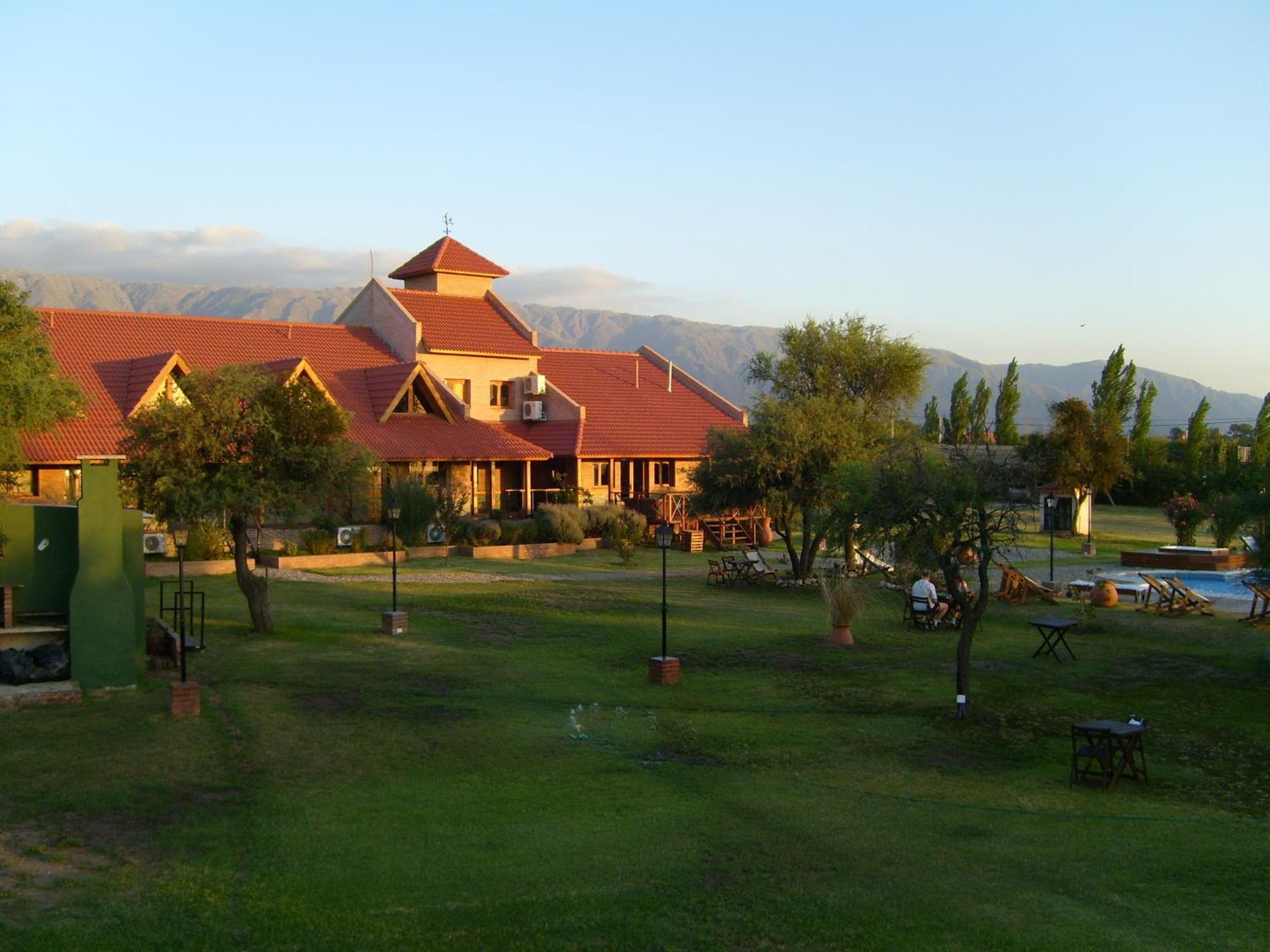 Lauquen Pilmaiquen Y Spa Merlo Esterno foto